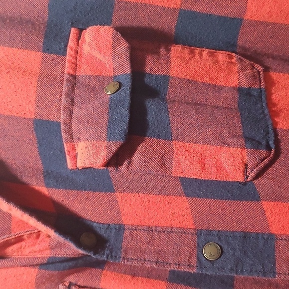 Zumba Plaid Snap-front Shirt XL - Picture 4 of 8